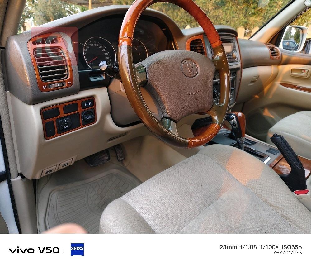 تويوتا لاندكروزر